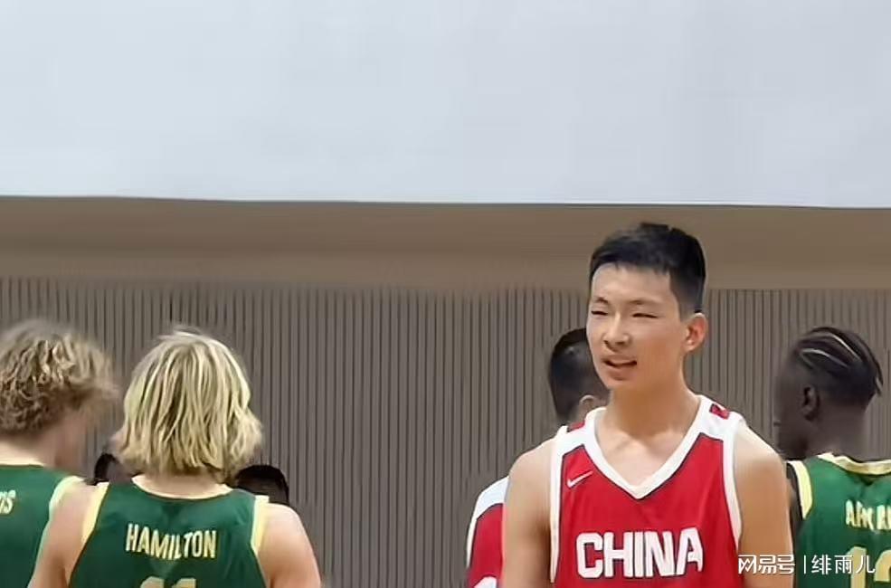 保利体育登录入口-大鱼来了！广东队被曝欲挖走国青内线大杀器，未来亚洲第一中锋！